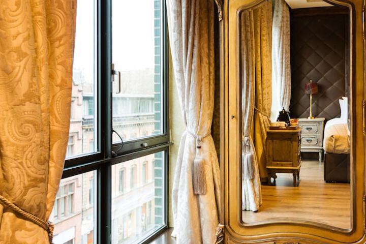 Room 47 of 194