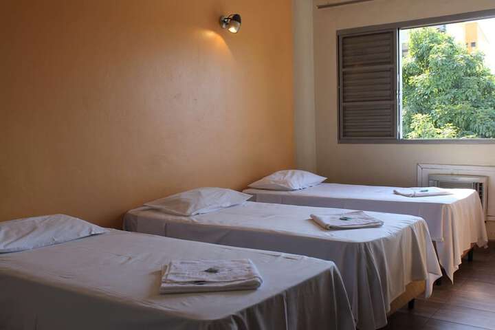 Room 21 of 28