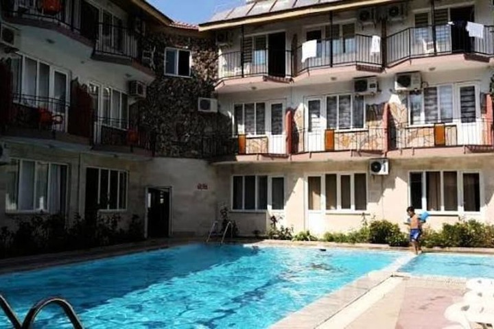 Hotel 13 of 13