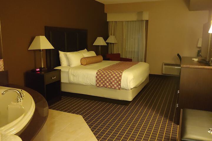 Room 11 of 60