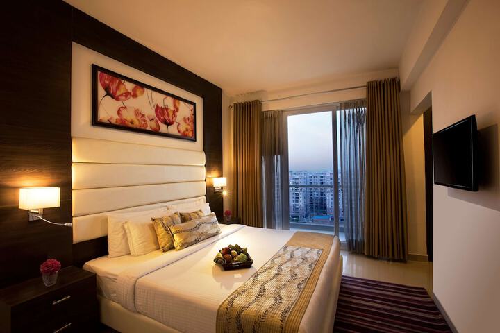 Room 3 of 24