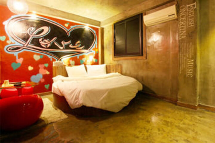 Room 25 of 78
