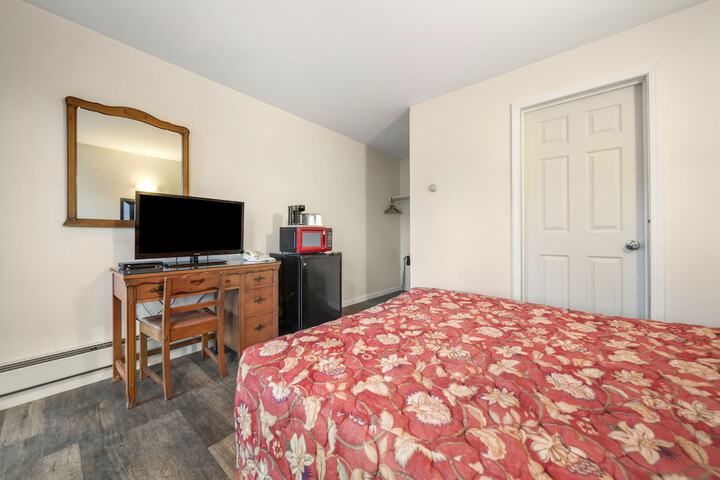 Room 30 of 59