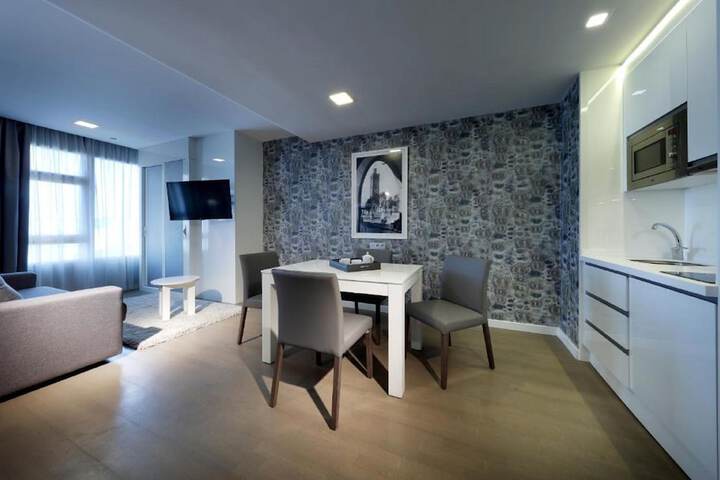 Room 17 of 52