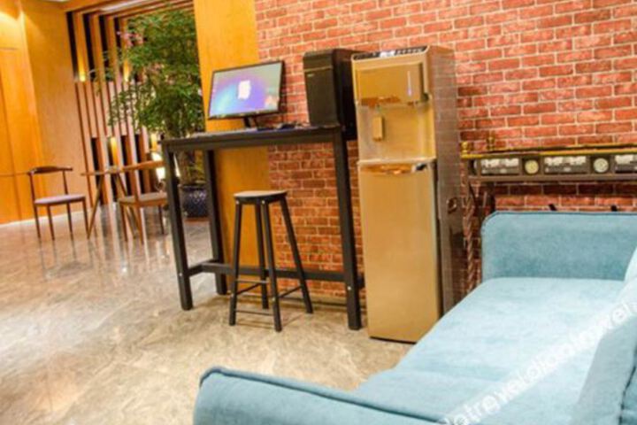 Hotel Interior 13 of 31