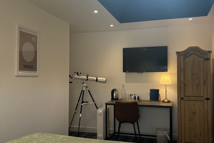 Room 31 of 46