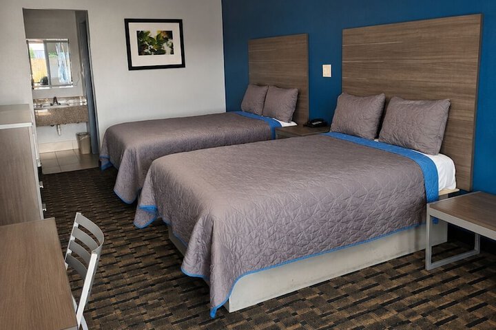 Room 2 of 15