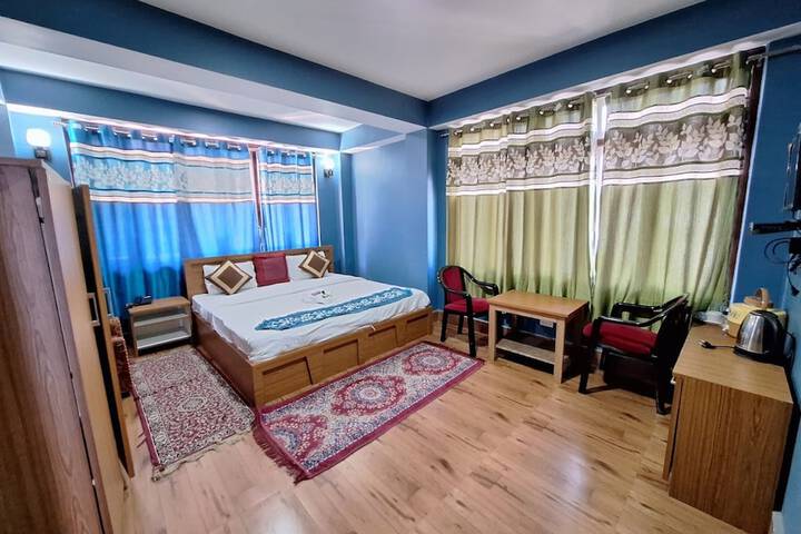 Room 7 of 21