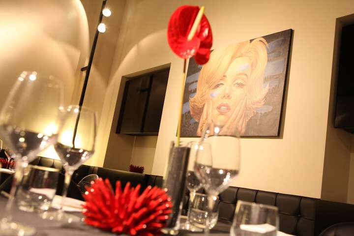 Dining 42 of 67