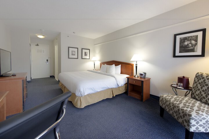 Room 15 of 43