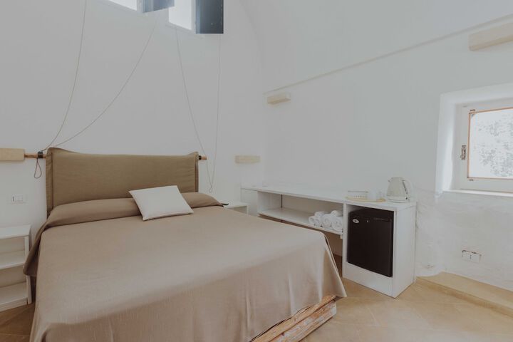 Room 10 of 62