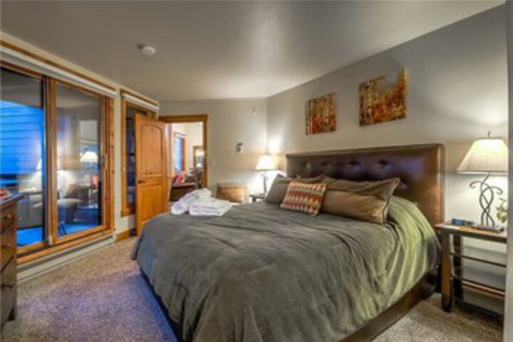 Room 21 of 25