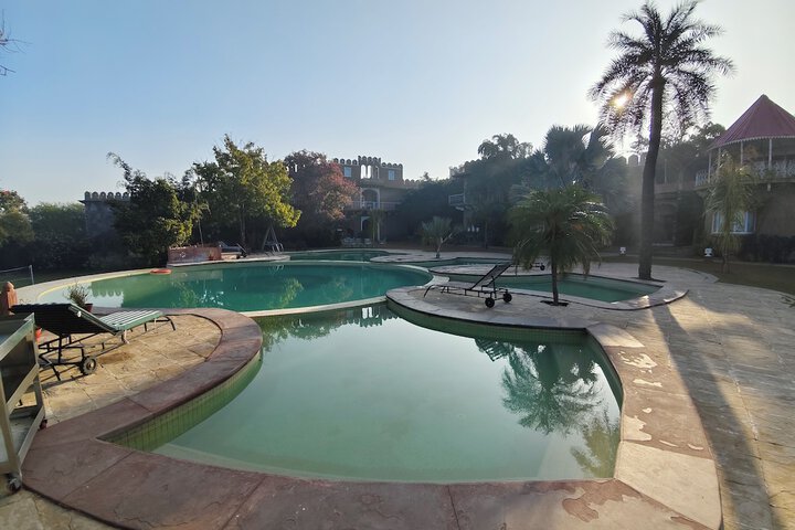 Pool 83 of 114