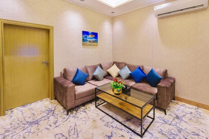 Room 22 of 45