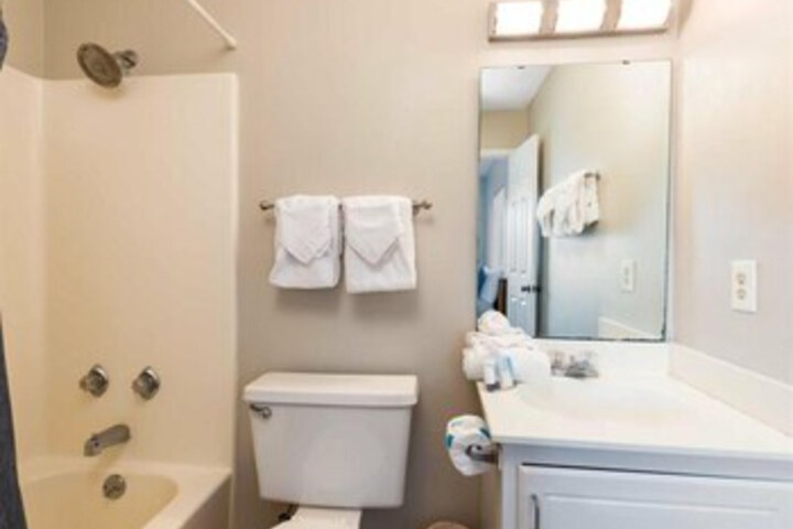 Room 20 of 152