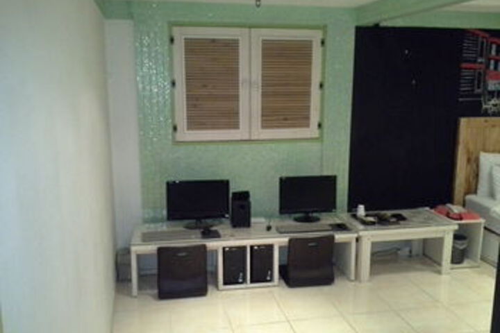Room 58 of 68