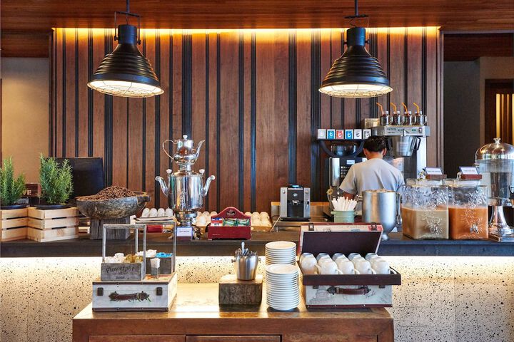 Breakfast/Coffee Service 79 of 109