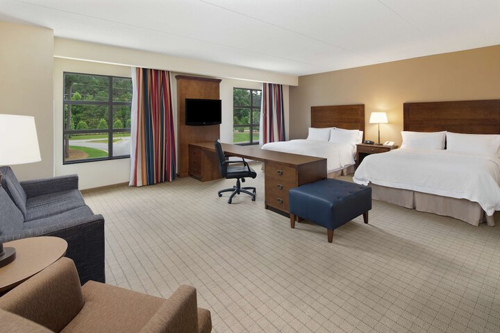 Room 12 of 30
