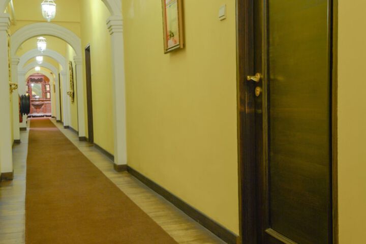 Ballroom/Hall 96 of 108