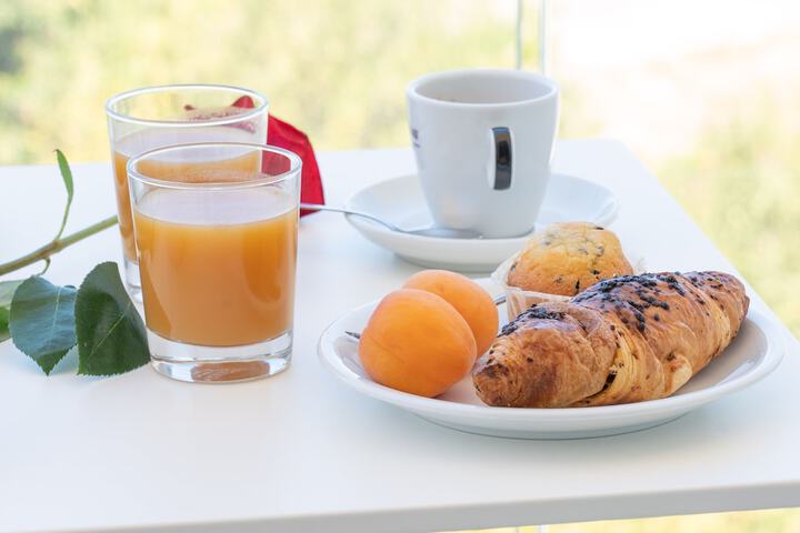 Breakfast/Coffee Service 49 of 63
