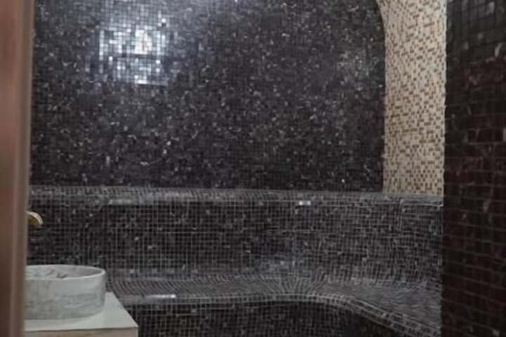 Spa 55 of 100