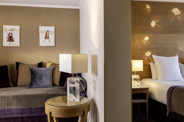 Room 18 of 42