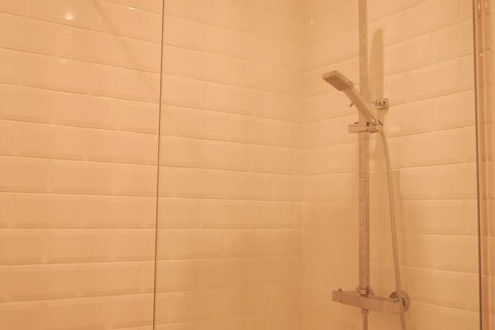 Room 49 of 55