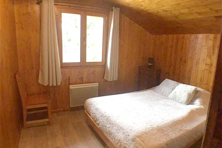 Room 3 of 4