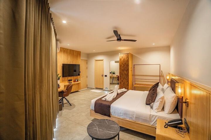 Room 31 of 100