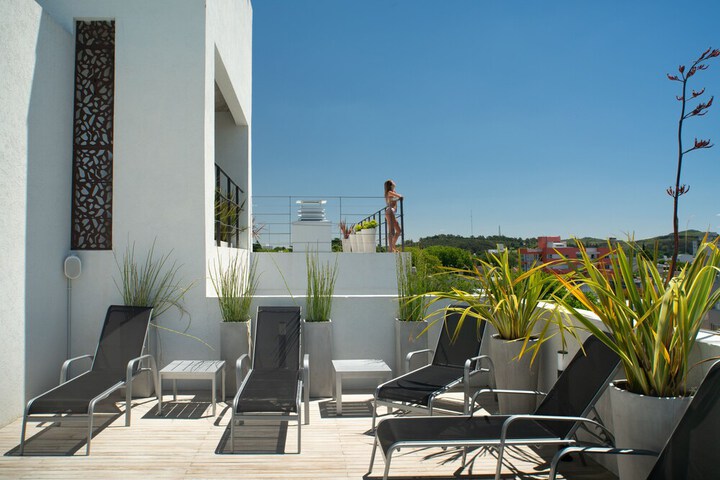 Sundeck 29 of 29