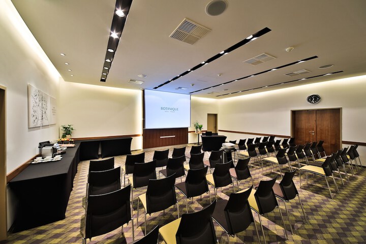 Meeting 53 of 67