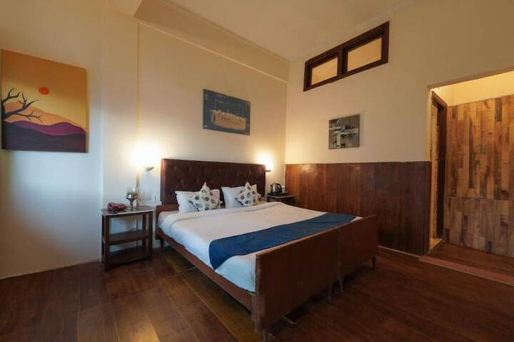 Room 4 of 72