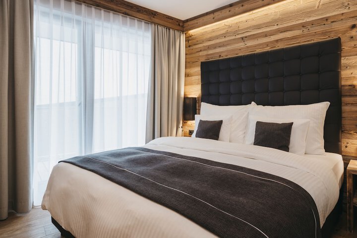 Room 21 of 111