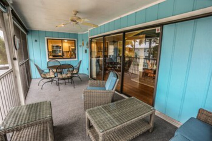 Terrace/Patio 3 of 38