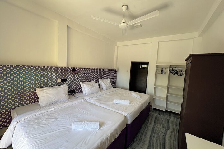 Room 25 of 52