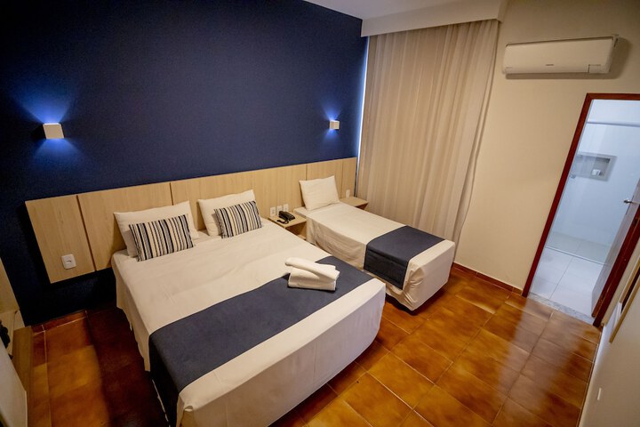 Room 18 of 78
