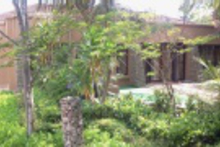 Hotel Exterior 5 of 96