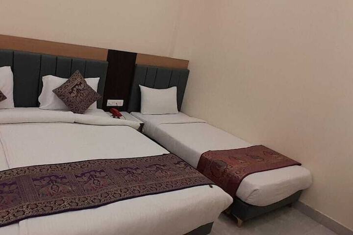 Room 19 of 61