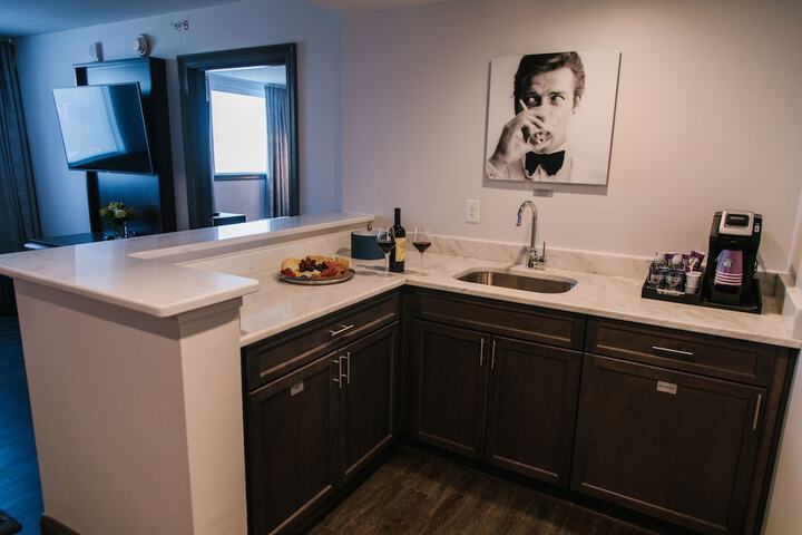 Private kitchenette