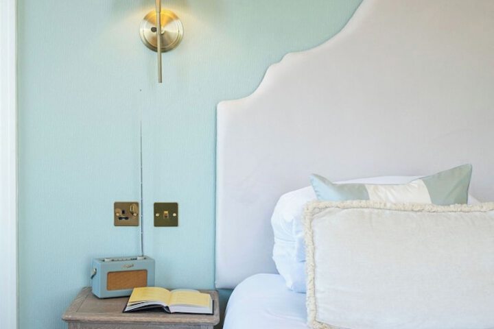 Room 18 of 41