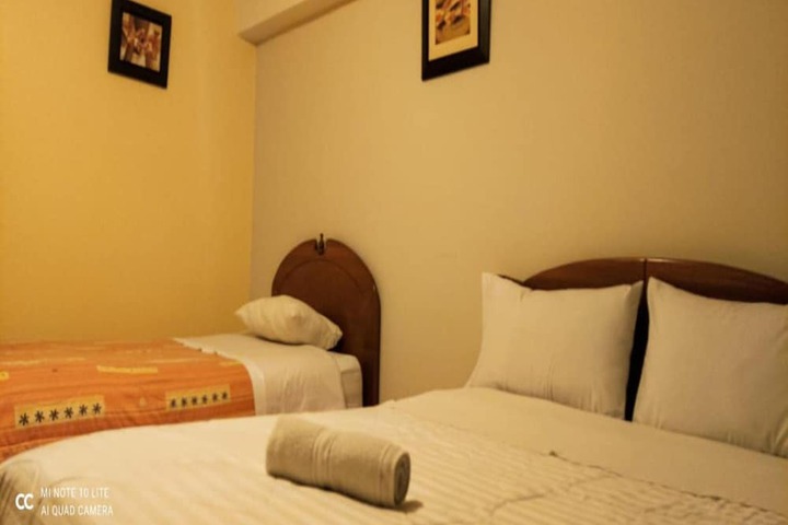 Room 13 of 28