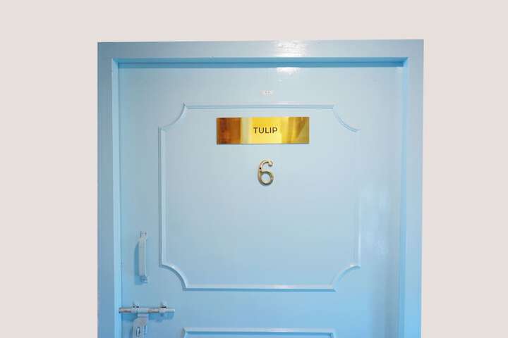 Room 42 of 53