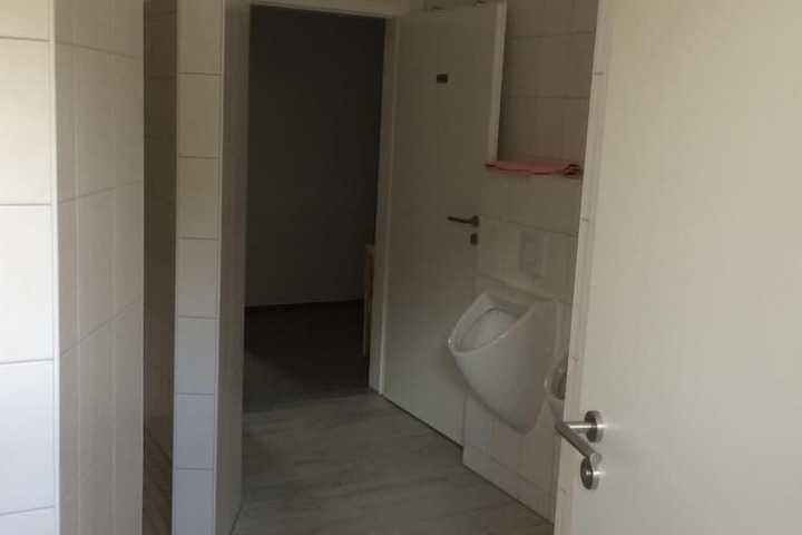Room 20 of 32
