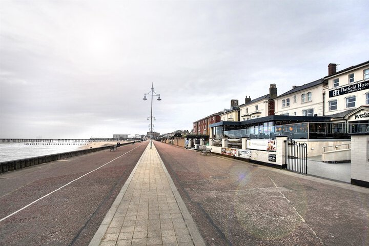 Beach 44 of 44