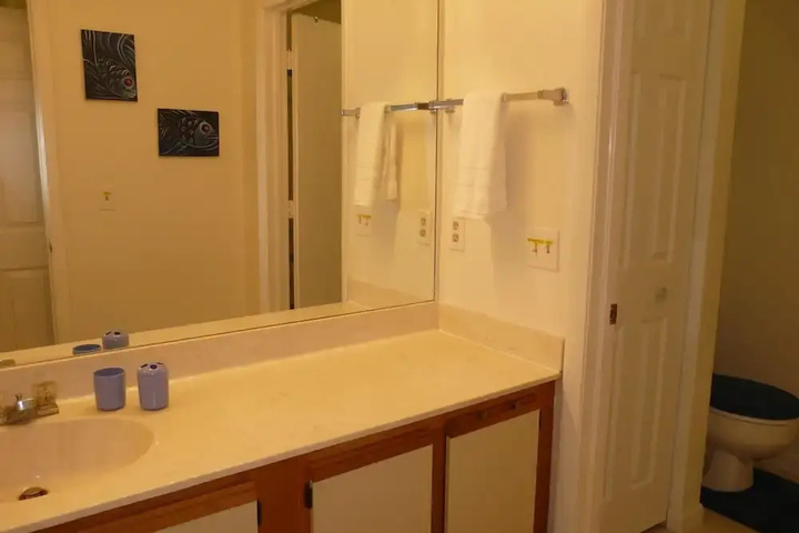 Room 7 of 15