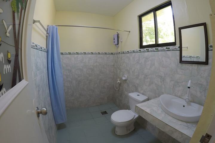 Room 30 of 42