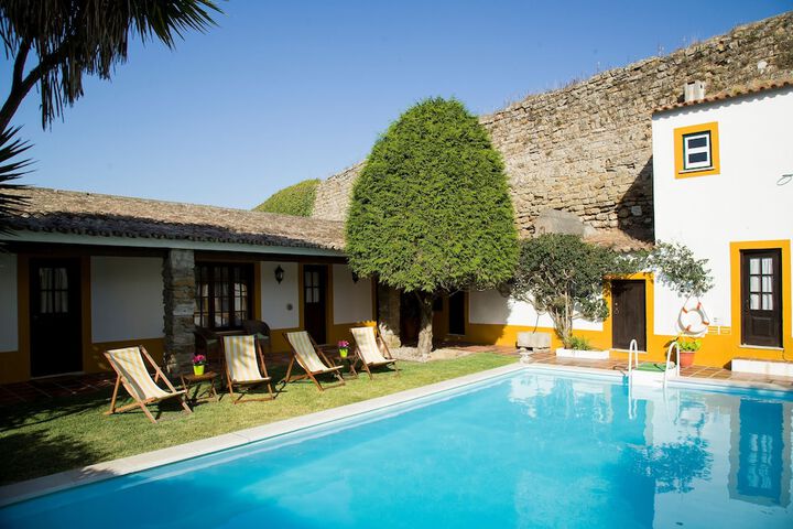 Hotel with Pool