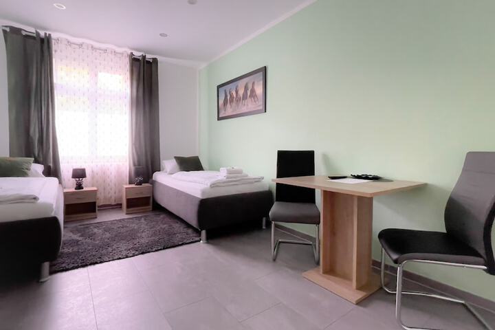 Room 27 of 55
