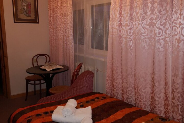 Room 7 of 45