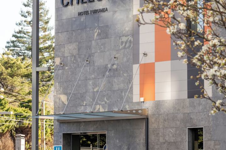 Exterior of Colectia Hotel Urumea